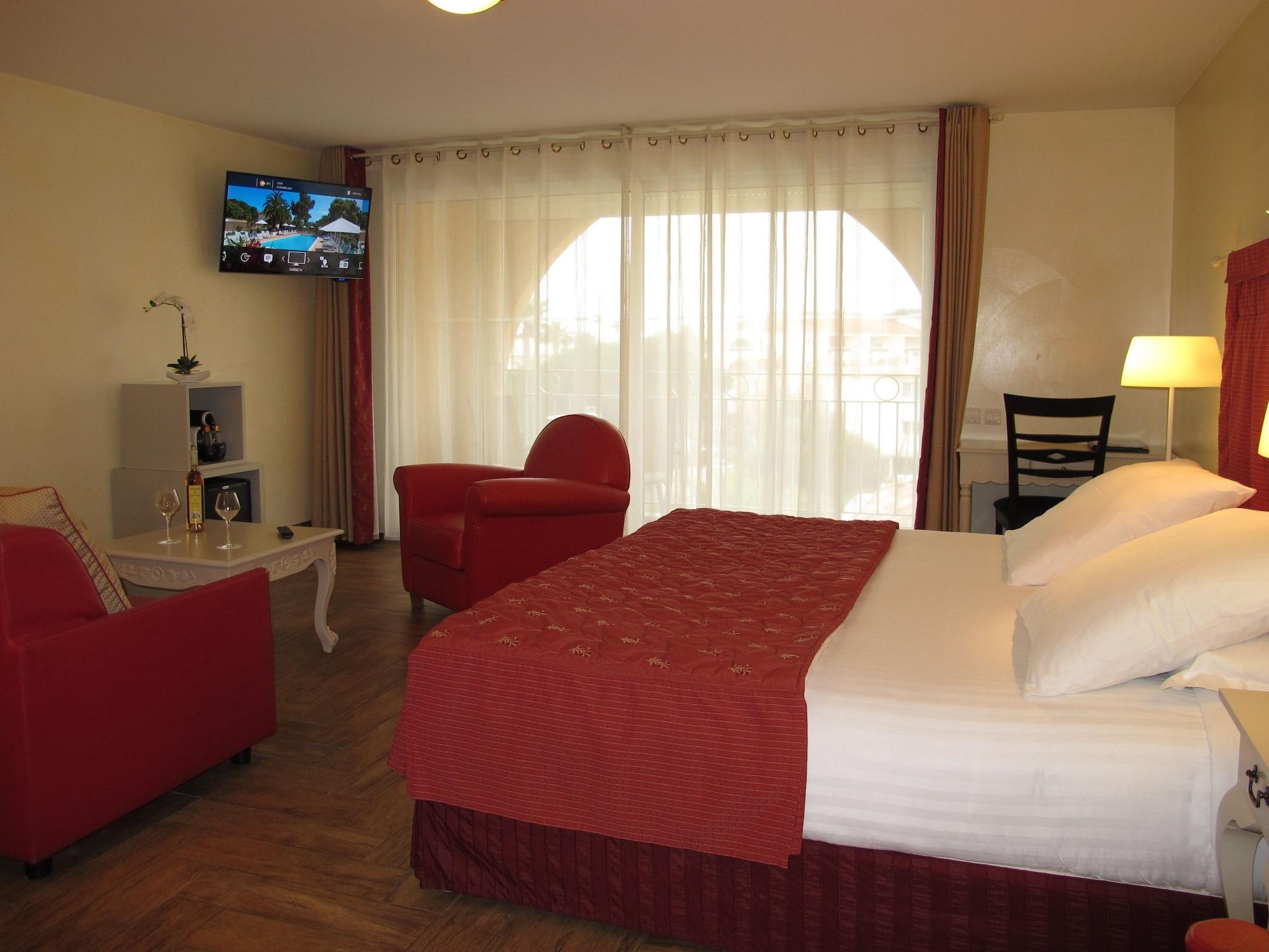 Hotel Sanary, Soleil Et Jardin - Renovation Hiver 2024-25 Eksteriør bilde