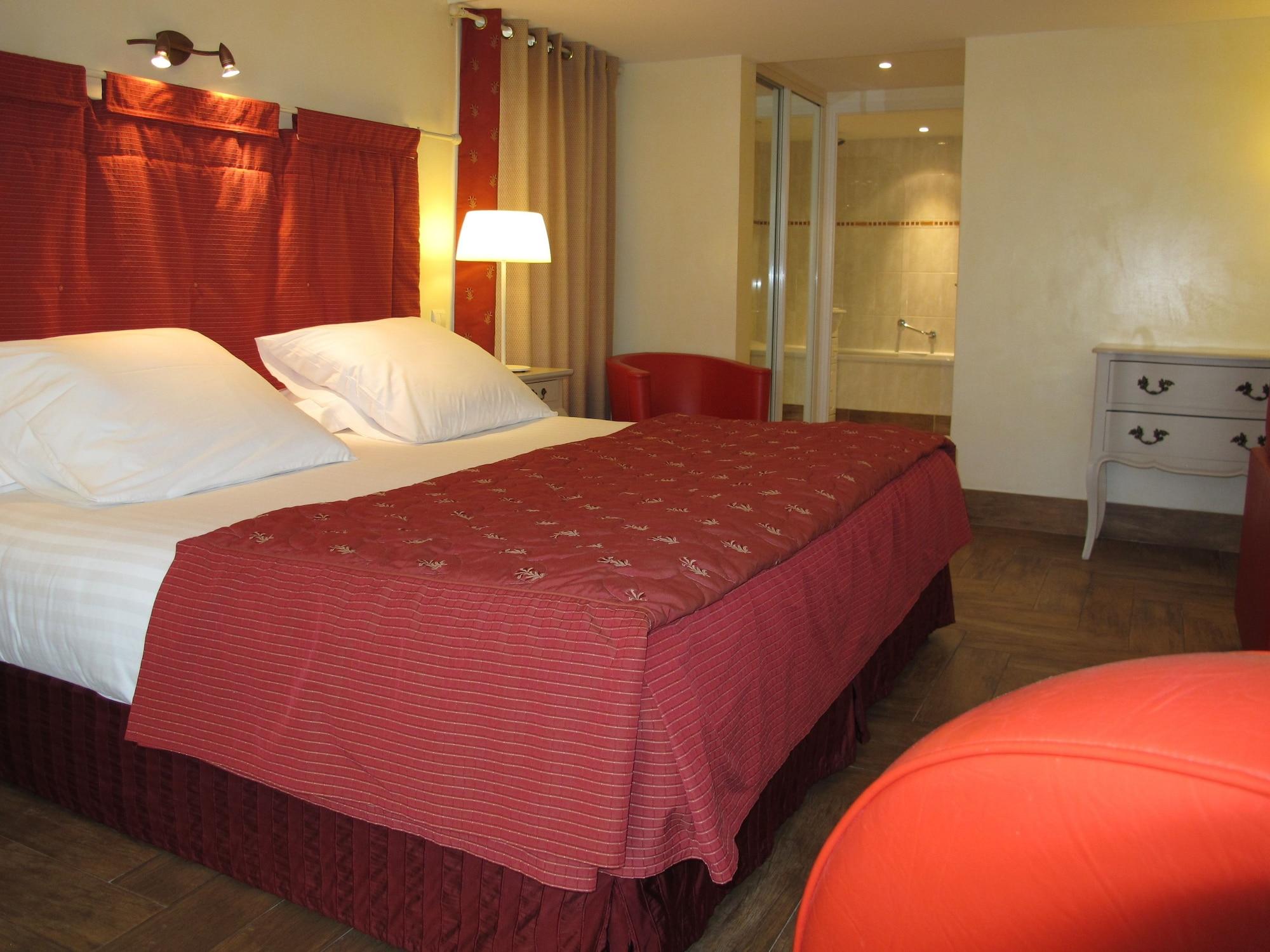 Hotel Sanary, Soleil Et Jardin - Renovation Hiver 2024-25 Eksteriør bilde